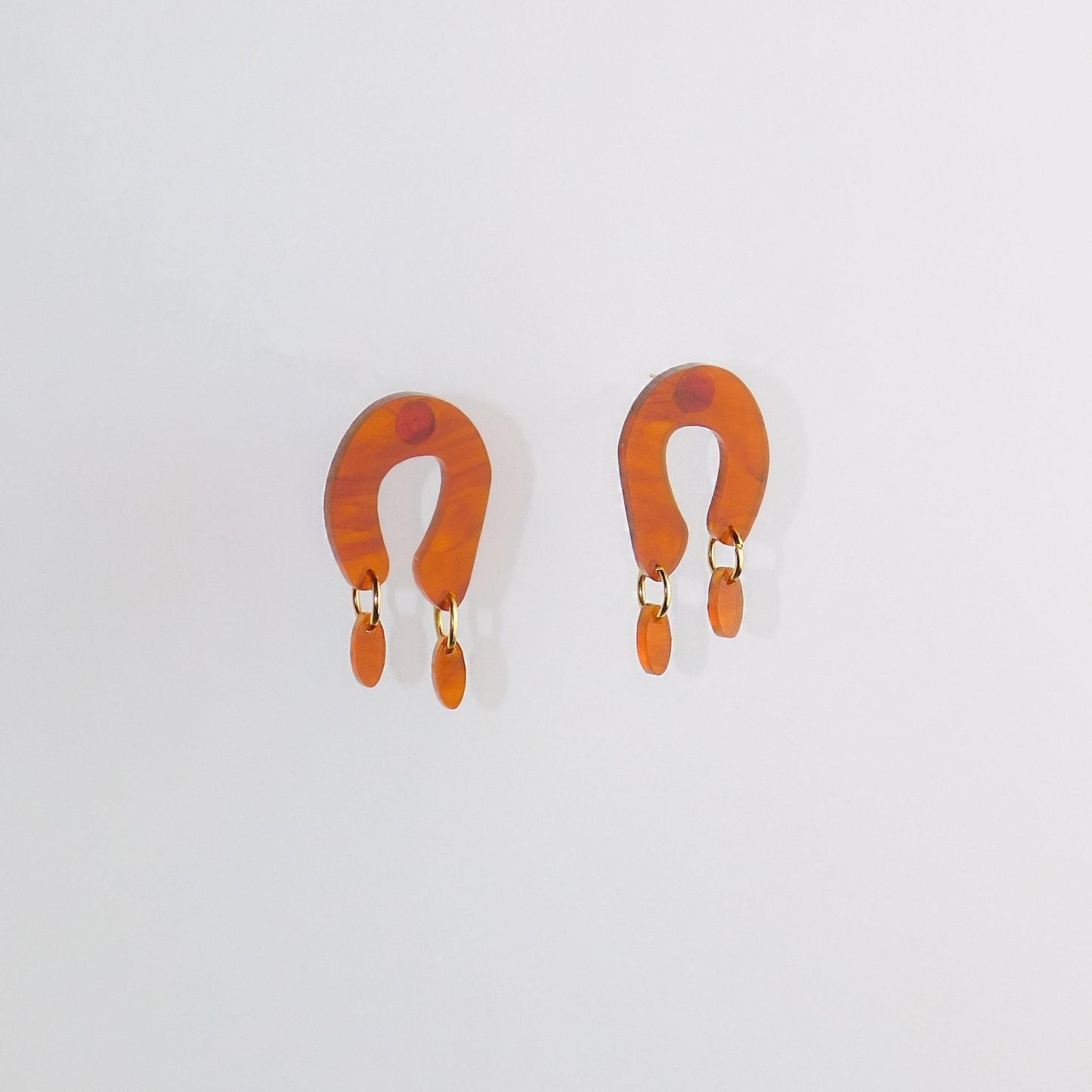 Lucrecia Dangles I Limited edition - Bamba Bamba Collective
